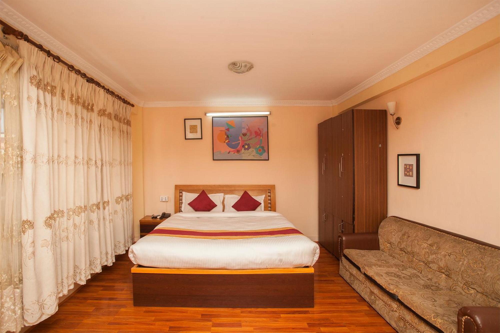 Hotel Mountain Gateway Kathmandu Exterior photo